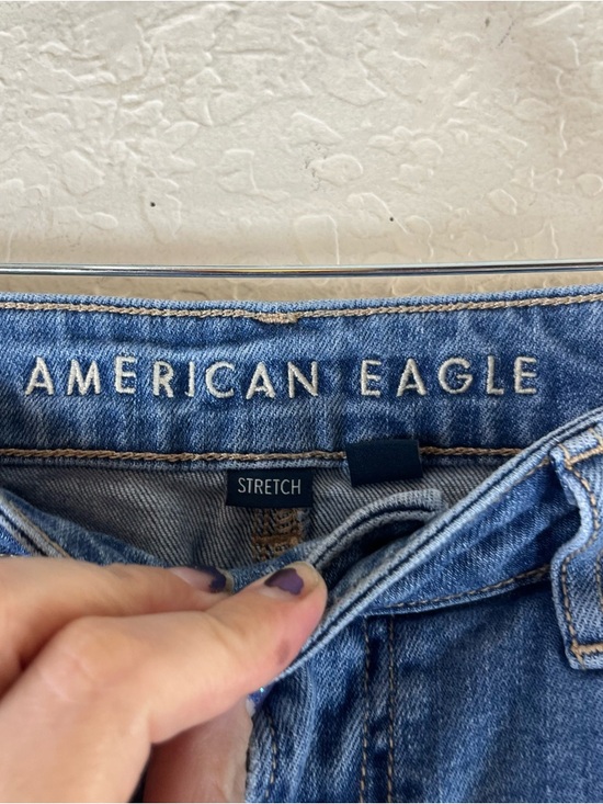 American Eagle Dreamy Drape Stretch Super High-Waisted Baggy Wide-Leg Jeans - Picture 13 of 15